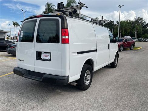 Used 2021 Chevrolet Express 2500 w/ Driver Convenience Package RWD image 4