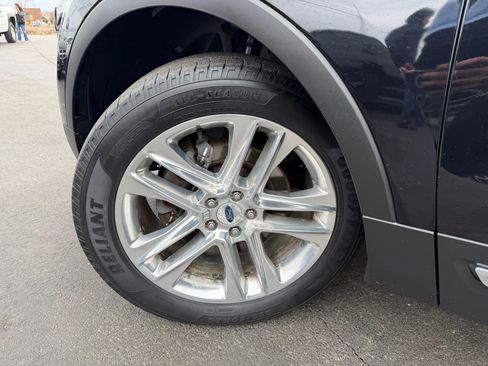 Used 2017 Ford Explorer XLT w/ Equipment Group 202A image 46