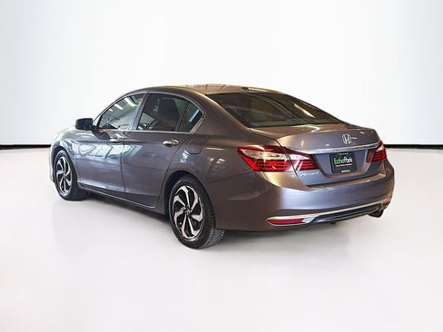 Used 2016 Honda Accord EX image 5