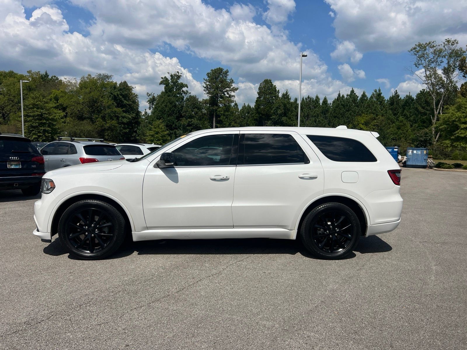 Used 2017 Dodge Durango R/T w/ Trailer Tow Group IV RWD image 3