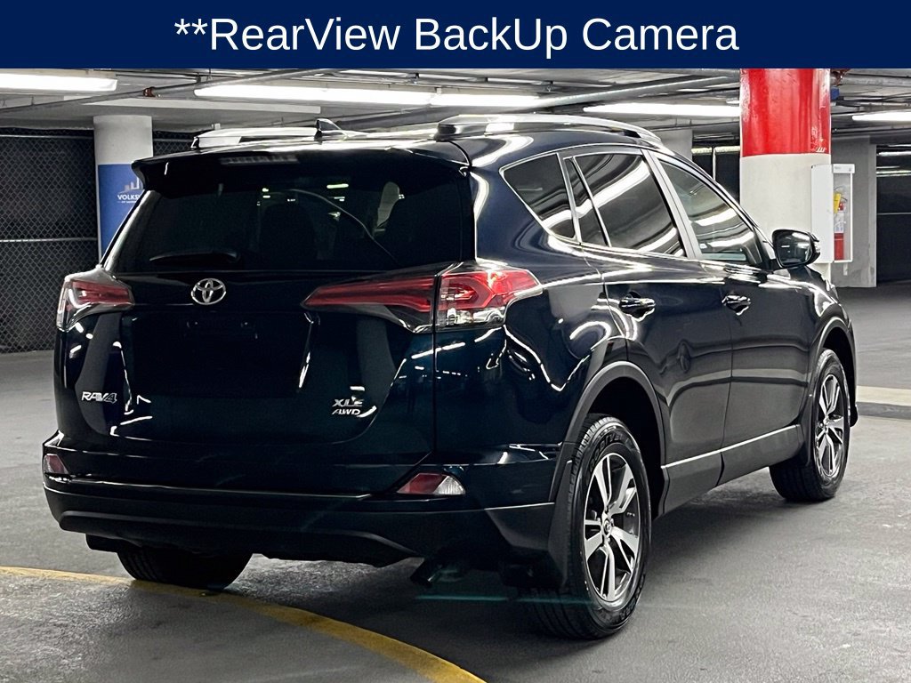 Used 2017 Toyota RAV4 XLE AWD/4WD image 6