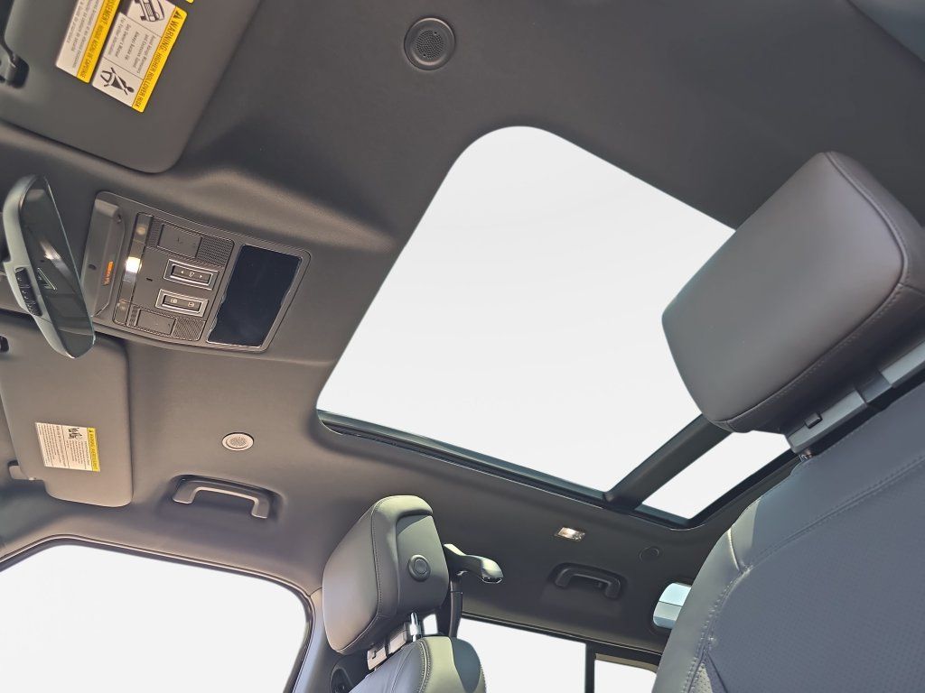 New 2026 Land Rover Defender 110 S AWD/4WD image 30