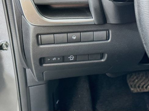 Certified 2023 Nissan Rogue SV AWD/4WD image 15