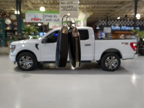 Used 2023 Ford F150 XL w/ STX Appearance Package image 5