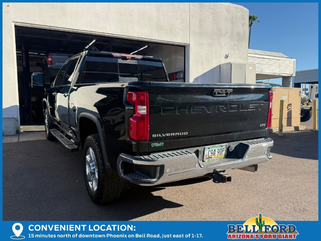 Used 2020 Chevrolet Silverado 3500 LTZ AWD/4WD image 3