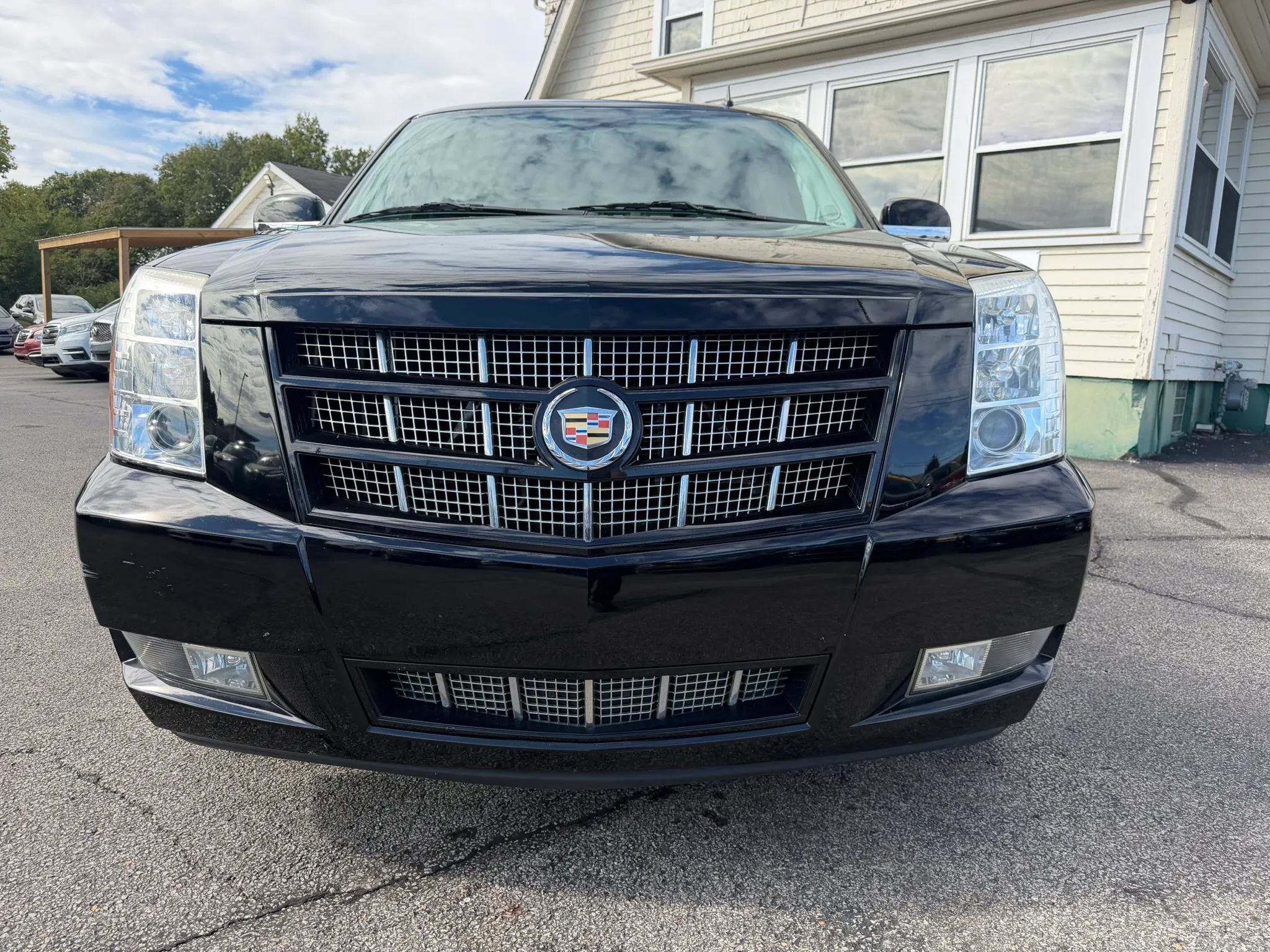 Used 2014 Cadillac Escalade Premium AWD/4WD image 23