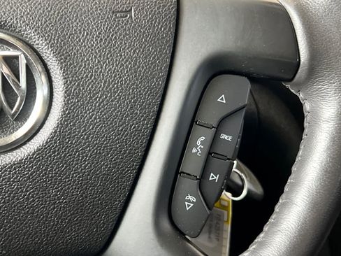 Used 2015 Buick Enclave Leather AWD/4WD image 27