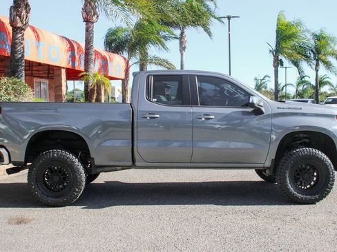 Used 2020 Chevrolet Silverado 1500 LT RWD image 10