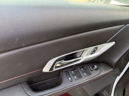 Used 2014 GMC Terrain SLE FWD image 10