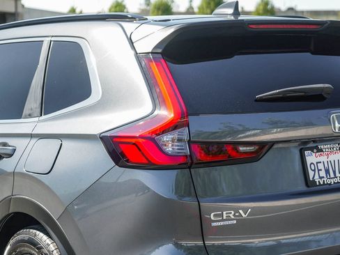 Used 2023 Honda CR-V Sport image 8