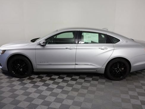 Used 2015 Chevrolet Impala LTZ FWD image 5