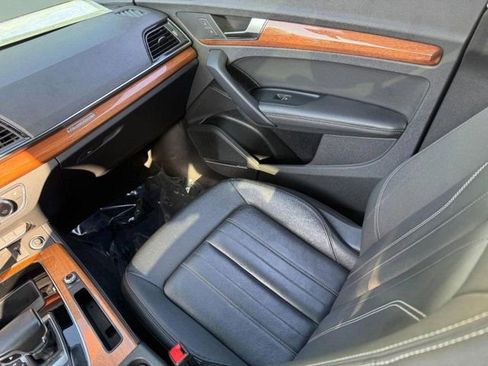 Used 2021 Audi Q5 Premium Plus AWD/4WD image 31