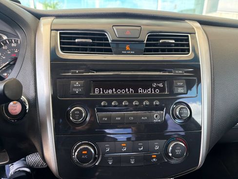 Used 2015 Nissan Altima 2.5 S w/ Power Driver Seat Package FWD image 7