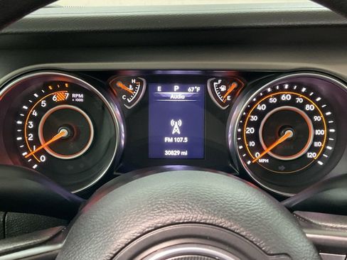 Used 2023 Jeep Wrangler Sport AWD/4WD image 12
