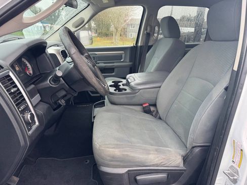 Used 2016 RAM 3500 SLT image 7