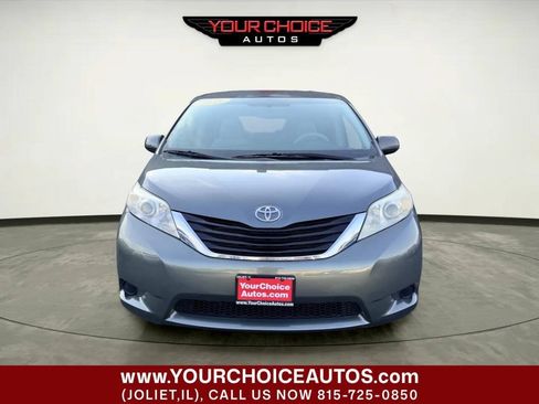 Used 2011 Toyota Sienna LE FWD image 10