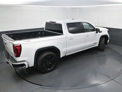 Used 2024 GMC Sierra 1500 Elevation w/ X31 Off-Road Package AWD/4WD image 33
