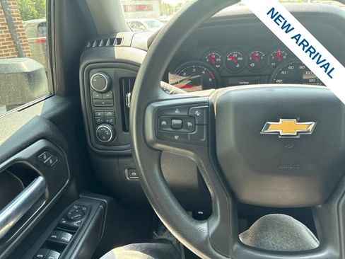 Used 2025 Chevrolet Silverado 2500 Custom w/ Custom Value Package AWD/4WD image 21