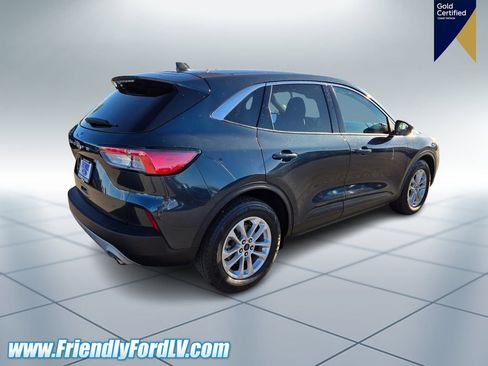 Certified 2022 Ford Escape SE image 5
