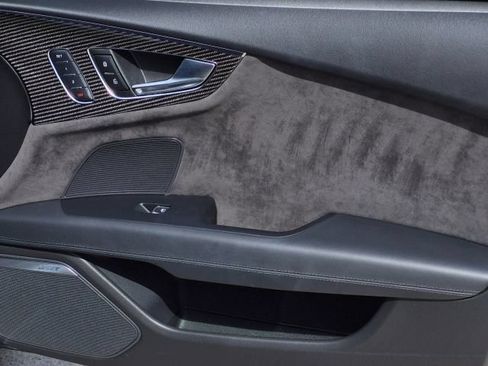 Used 2017 Audi RS 7 Prestige AWD/4WD image 15