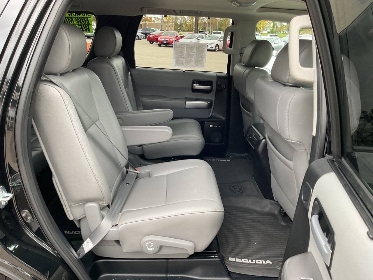 Used 2018 Toyota Sequoia Limited w/ Safety & Convenience Package AWD/4WD image 51