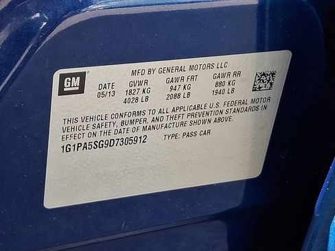 Used 2013 Chevrolet Cruze LS FWD image 28