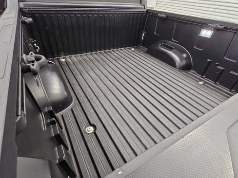 Used 2024 Toyota Tundra Limited AWD/4WD image 35
