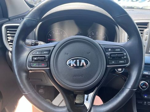 Used 2019 Kia Sportage EX w/ Option Group 040 AWD/4WD image 12