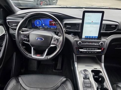 Used 2020 Ford Explorer ST image 13