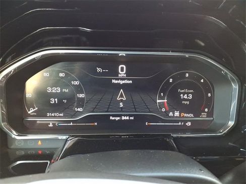 Used 2025 GMC Sierra 1500 SLT image 16