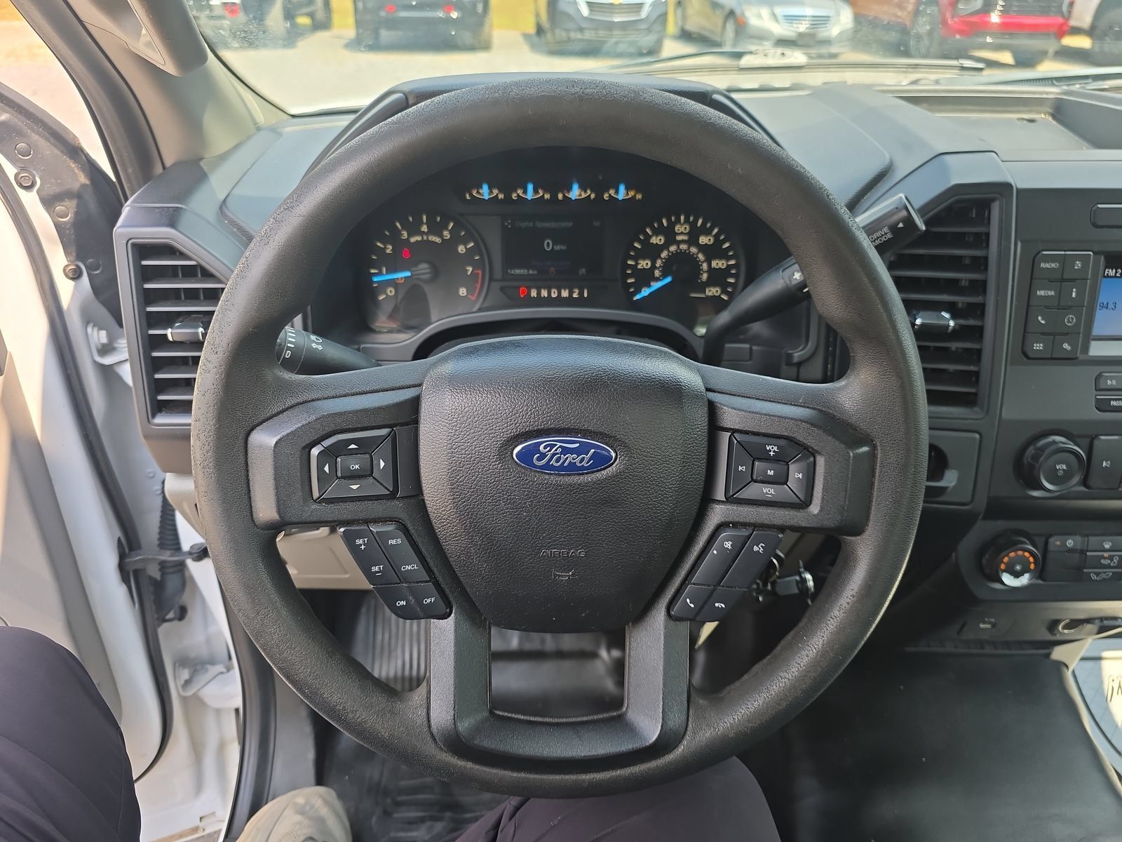 Used 2019 Ford F150 XL w/ Equipment Group 101A Mid RWD image 17