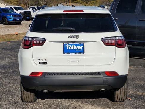 New 2026 Jeep Compass Latitude AWD/4WD image 7