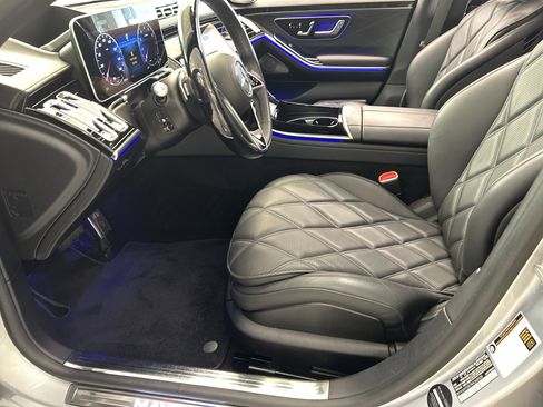 Certified 2024 Mercedes-Benz Maybach S 580 4MATIC image 19