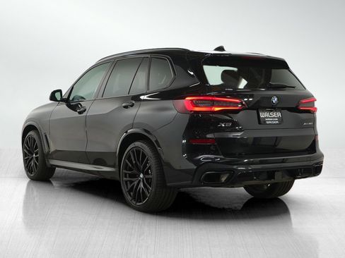 Used 2022 BMW X5 xDrive40i w/ M Sport Package AWD/4WD image 3