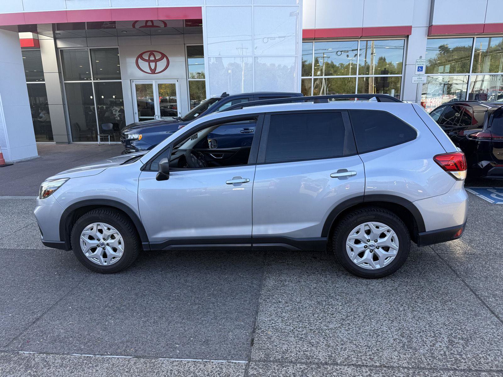 Used 2019 Subaru Forester w/ Alloy Wheel Package AWD/4WD image 2