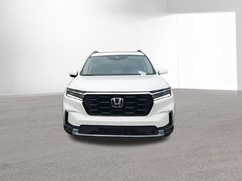 Used 2023 Honda Pilot Elite image 3