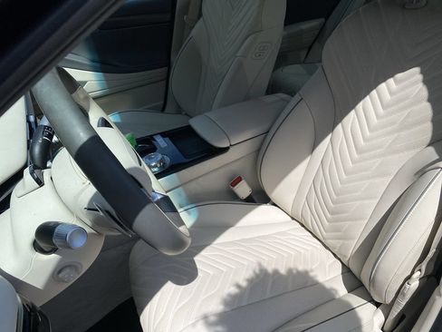 Used 2025 Genesis G80 2.5T Sport Prestige AWD/4WD image 14