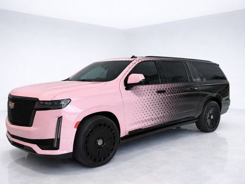 Used 2021 Cadillac Escalade ESV Sport w/ Driver Assist Tech Package RWD image 7