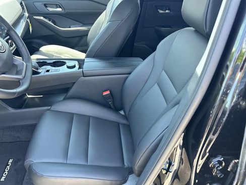 New 2026 Nissan Rogue Dark Armor AWD/4WD image 16
