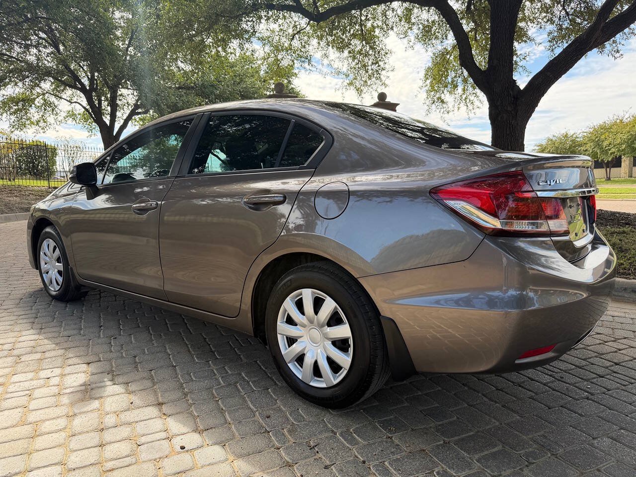 Used 2013 Honda Civic LX image 6