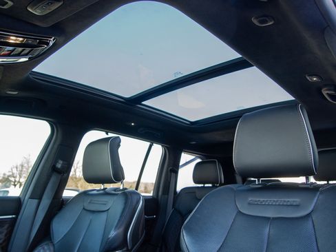 Used 2022 Jeep Grand Cherokee Summit image 26