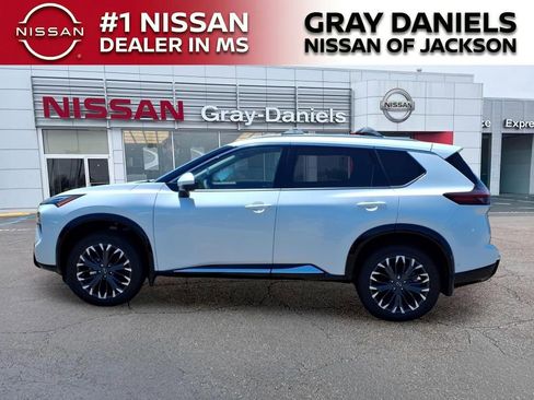 New 2026 Nissan Rogue Platinum AWD/4WD image 6