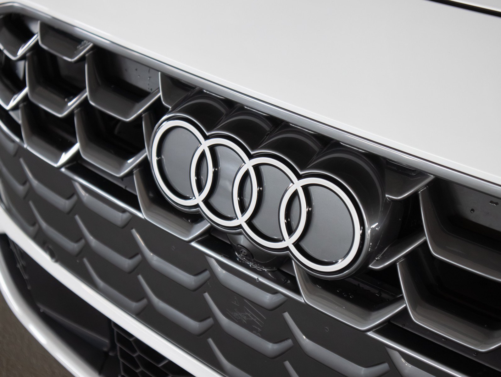 Used 2025 Audi A5 Premium Plus w/ Premium Plus AWD/4WD image 28