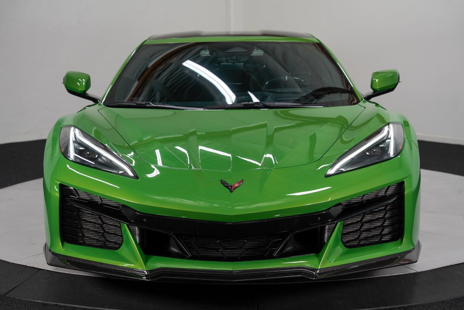 Used 2026 Chevrolet Corvette Z06 RWD image 10