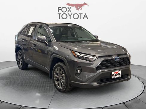 Used 2024 Toyota RAV4 XLE Premium w/ Weather Package image 8