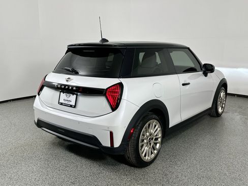 Used 2025 MINI Cooper S image 5