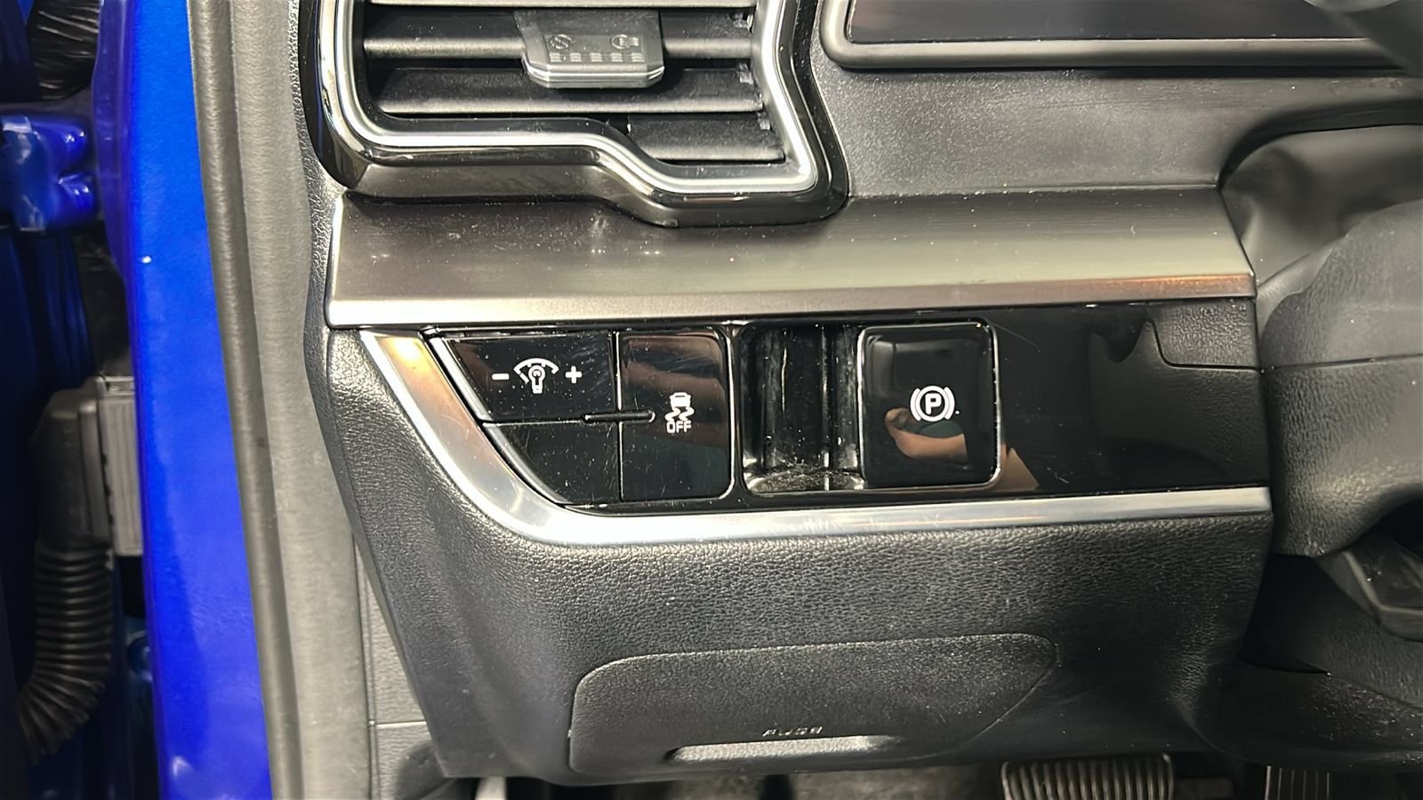 Used 2023 Kia Sportage EX FWD image 22