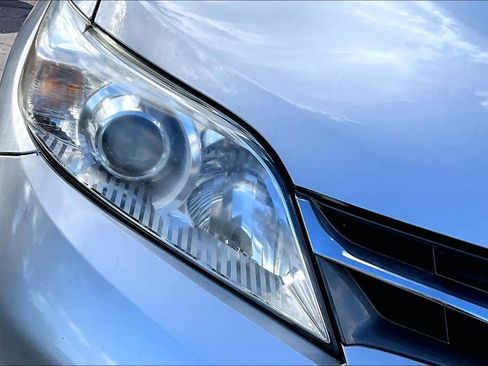 Used 2019 Toyota Sienna XLE image 27