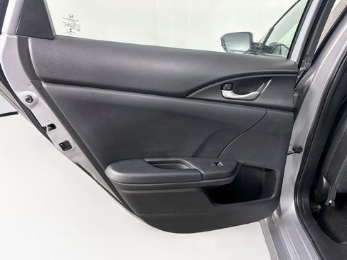 Used 2020 Honda Civic Sport image 24