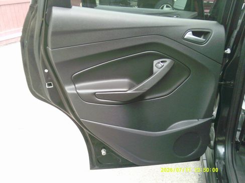 Used 2013 Ford C-MAX SE FWD image 12